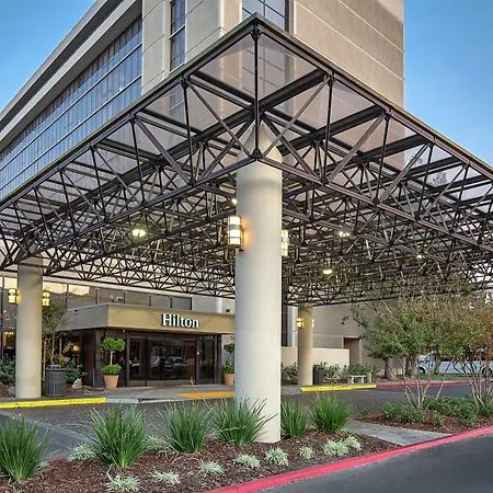 Hilton Sacramento Arden West Hotel